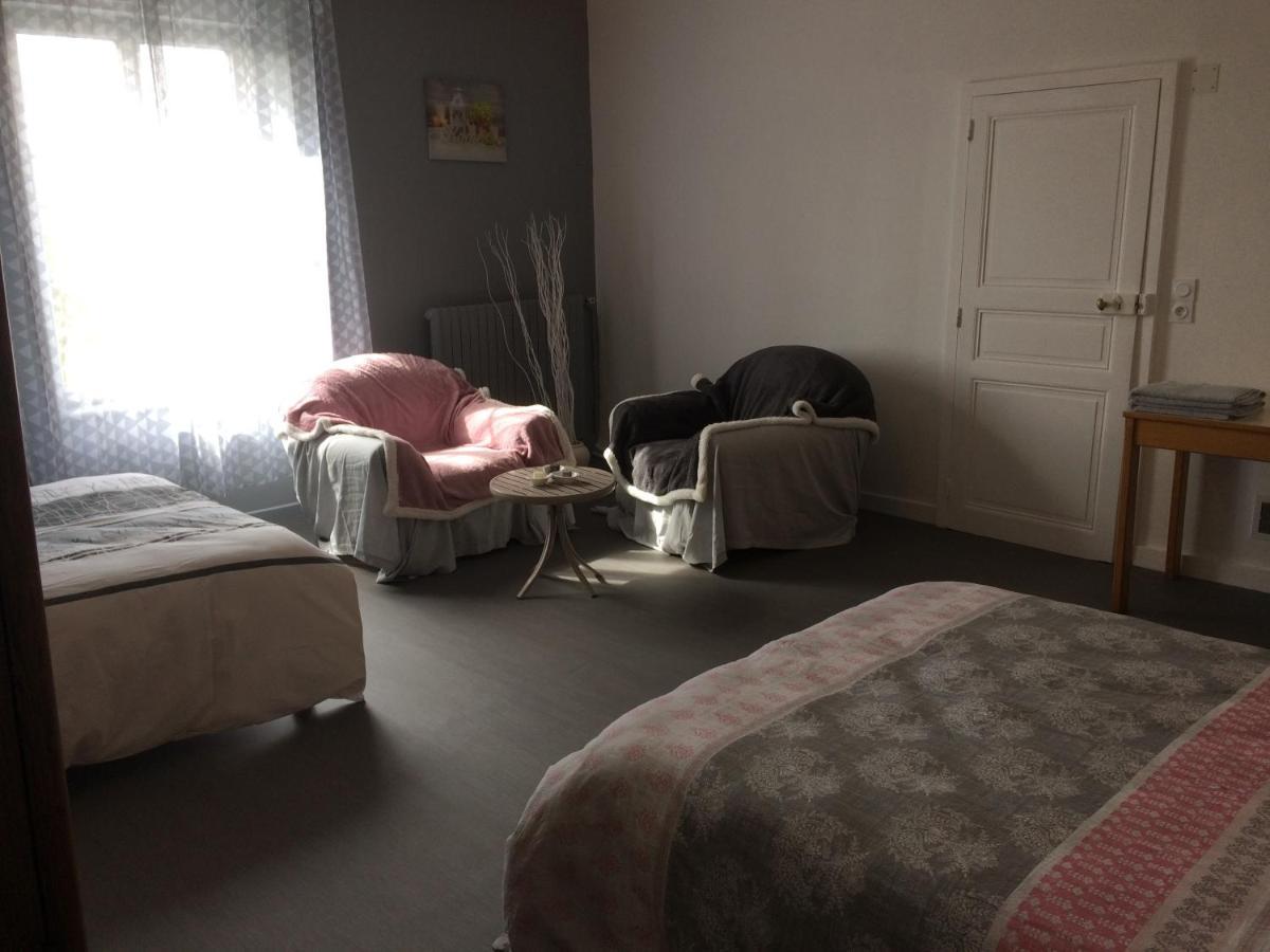 Chambres  Orchidées Saint-Denis-de-Gastines Extérieur photo